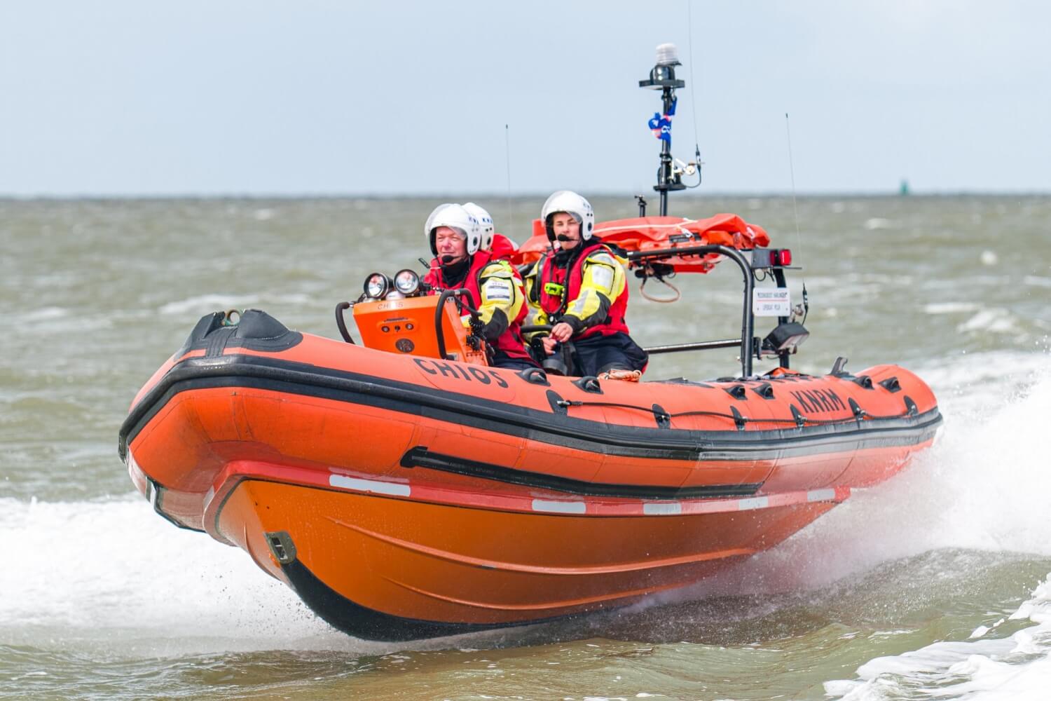 Op oefening met de KNRM